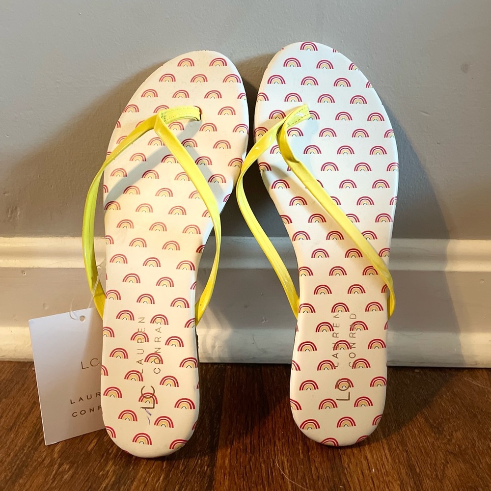 LC Lauren Conrad Flip Flops